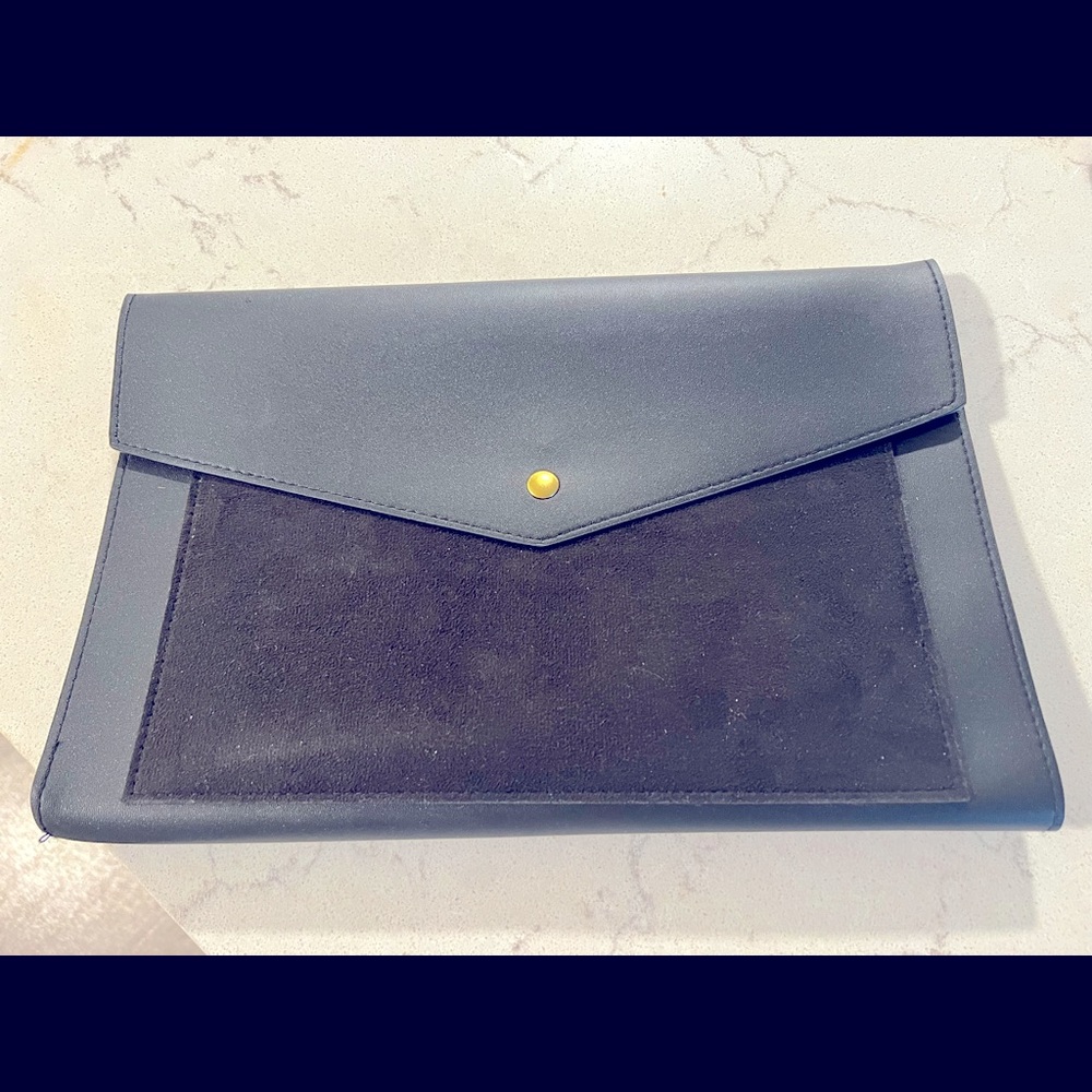 Glass Ladder & Co Megan Portfolio Clutch